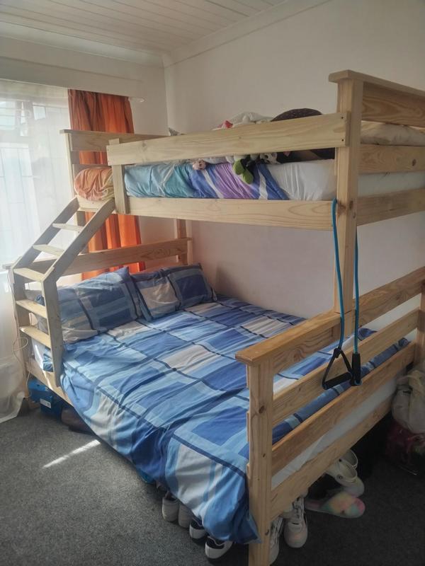 To Let 1 Bedroom Property for Rent in Heathfield Western Cape